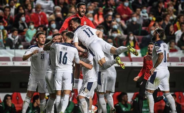 天行体育-英格兰国家队挑战对手，气势如虹